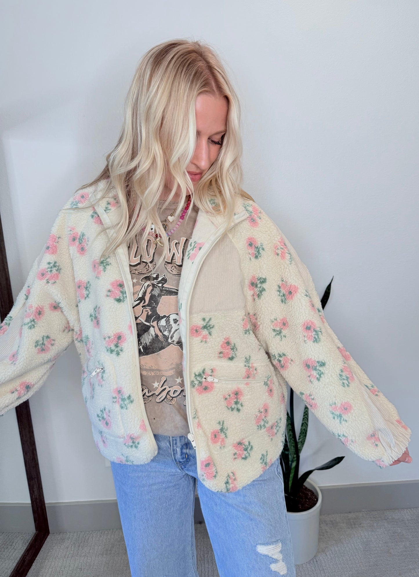 falling for floral oversized pullover