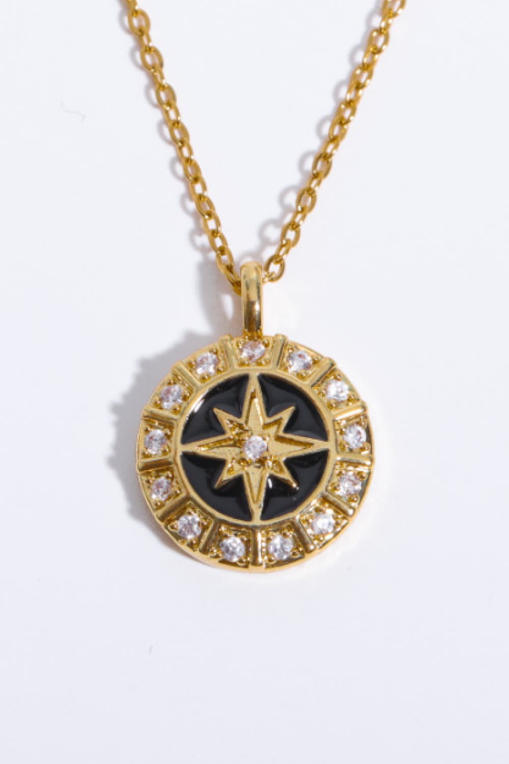 PREORDER - decor north star pendant necklace