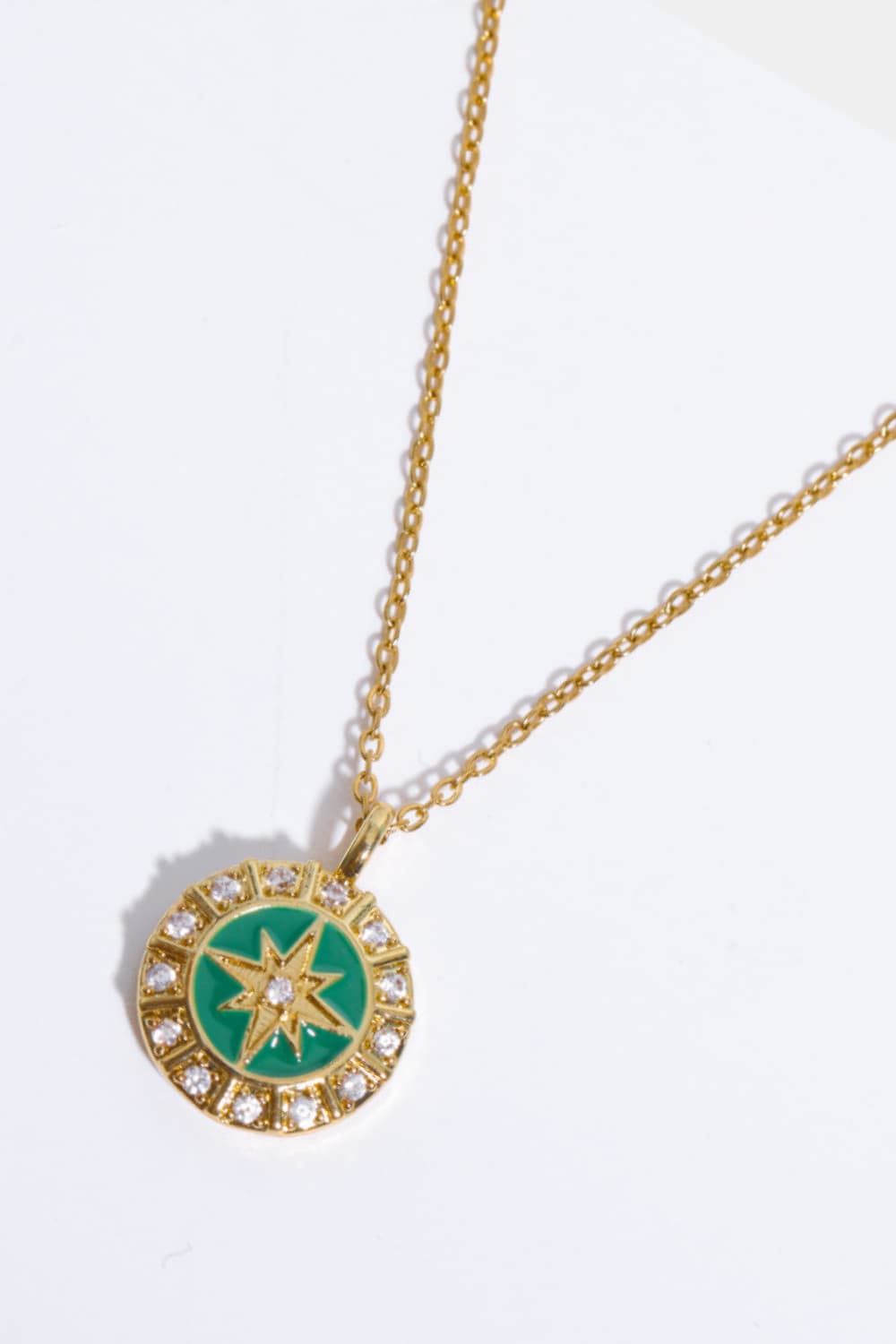 PREORDER - decor north star pendant necklace