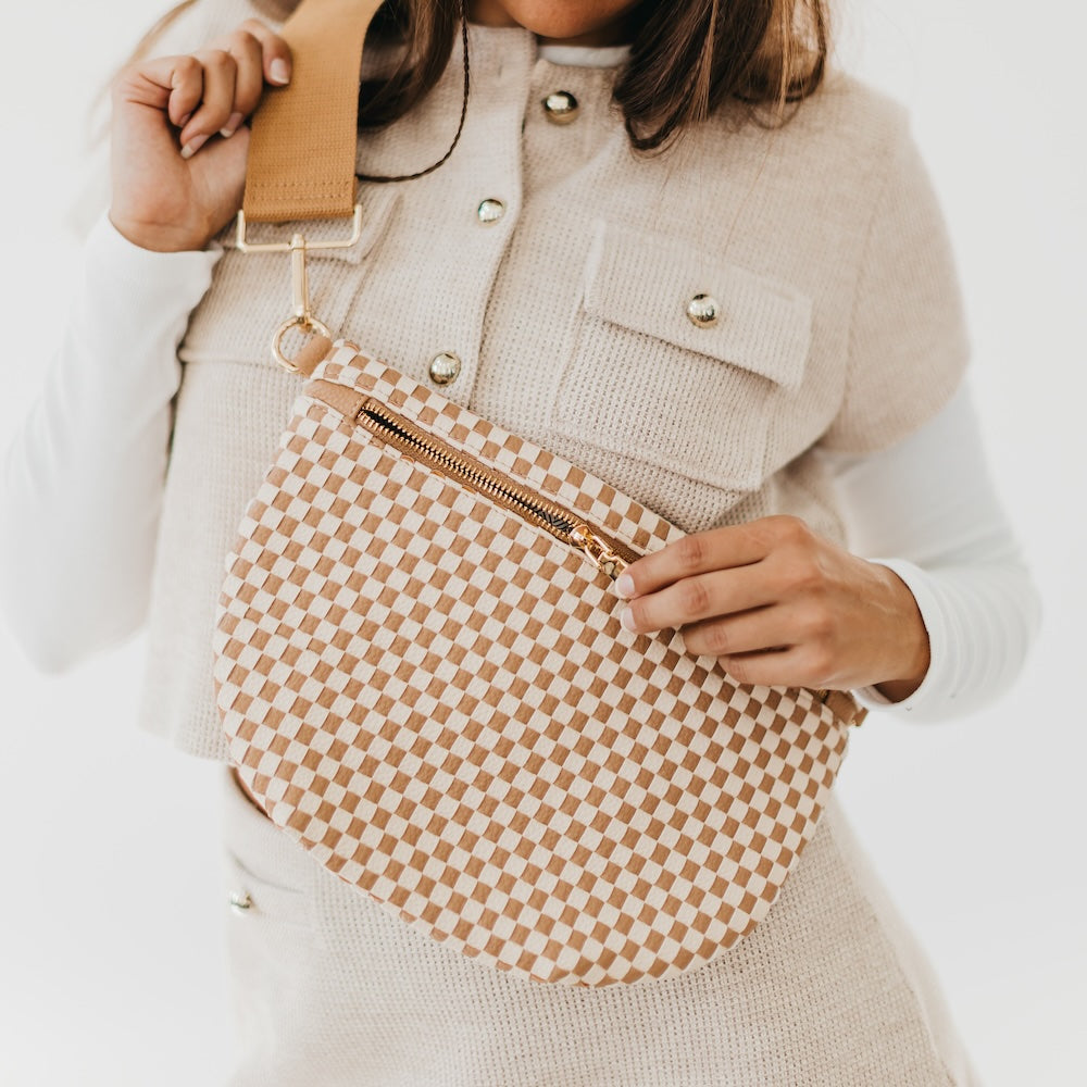 canyon woven bum bag - woven checkered tan